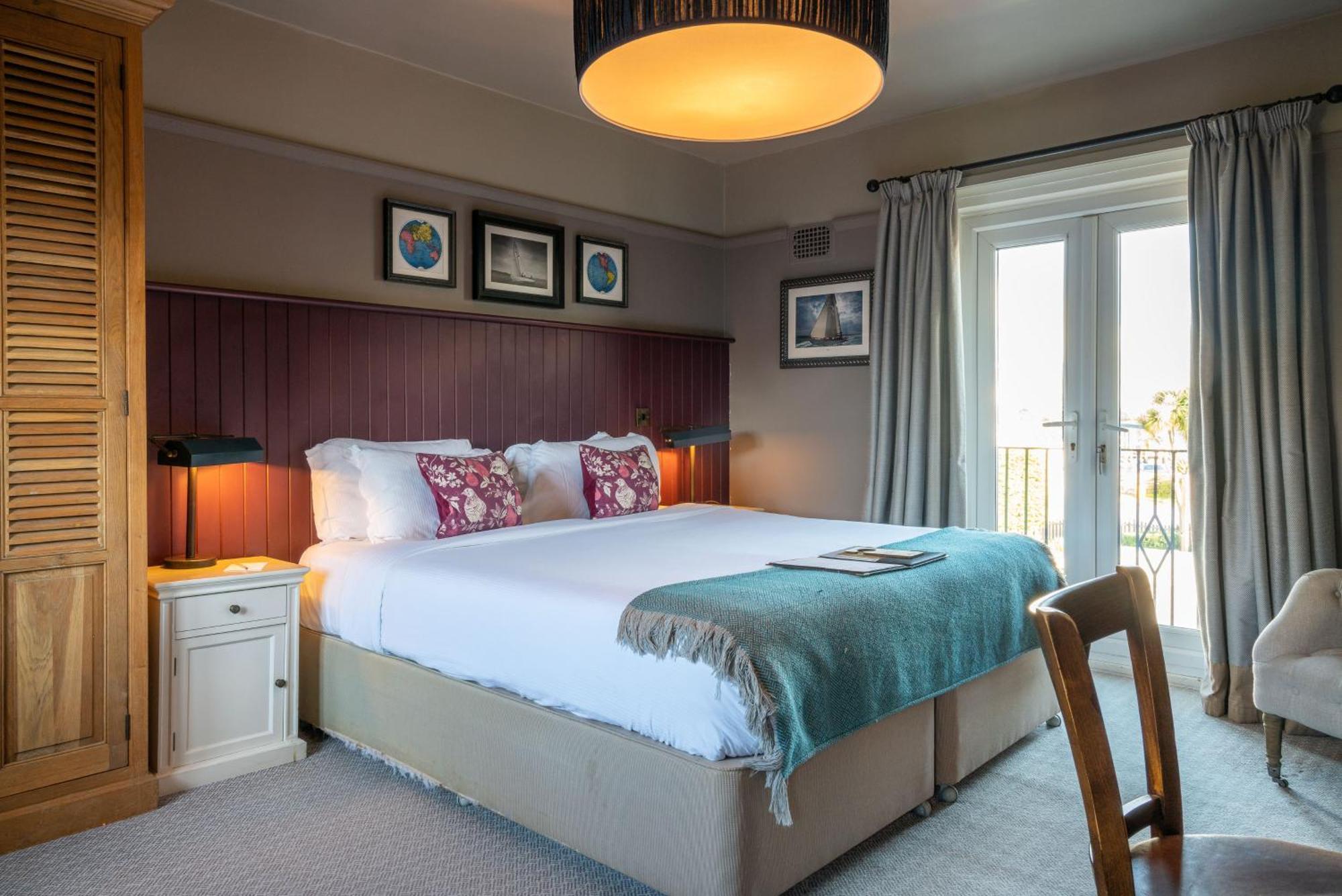 The Mayflower Lymington Ngoại thất bức ảnh