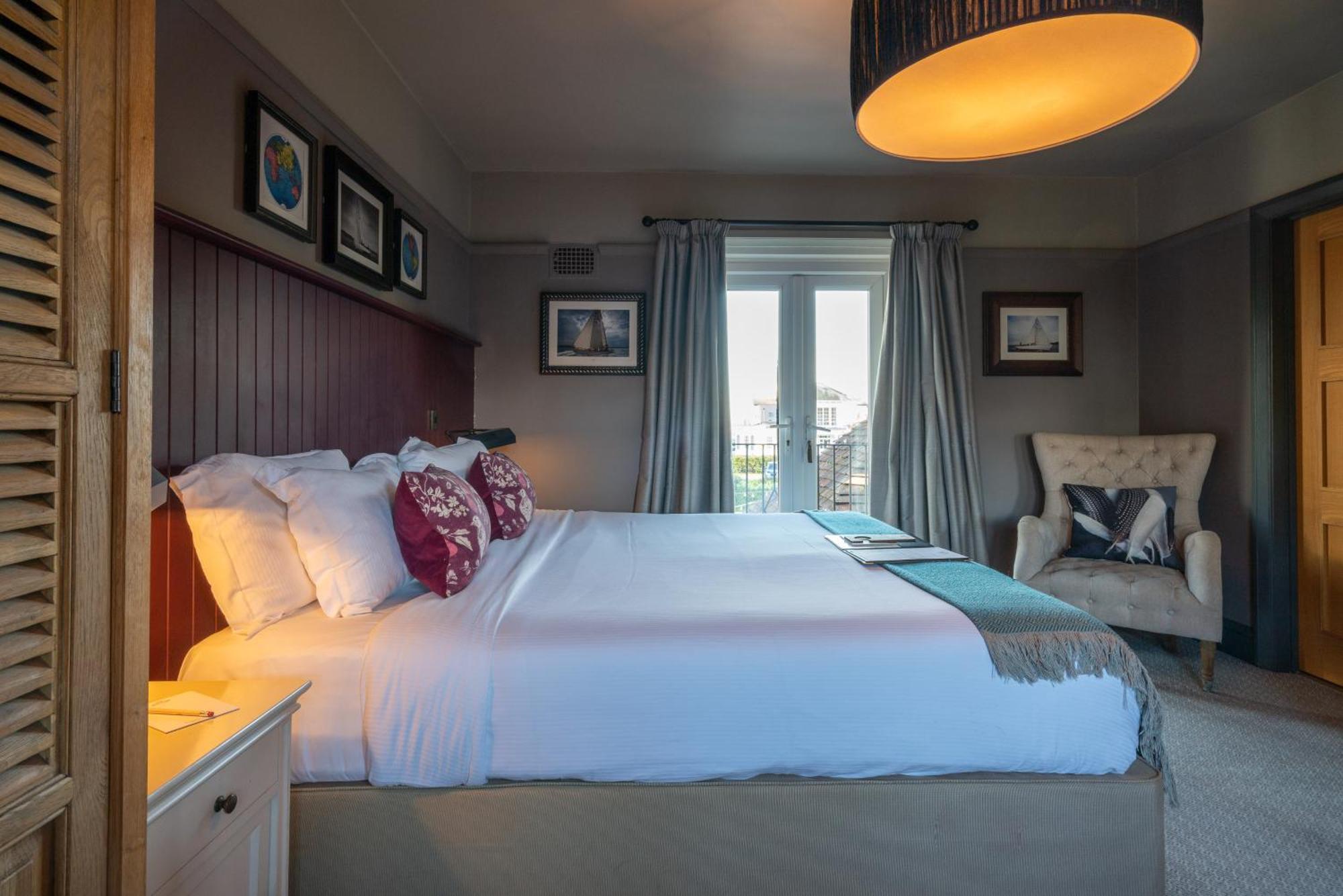 The Mayflower Lymington Ngoại thất bức ảnh