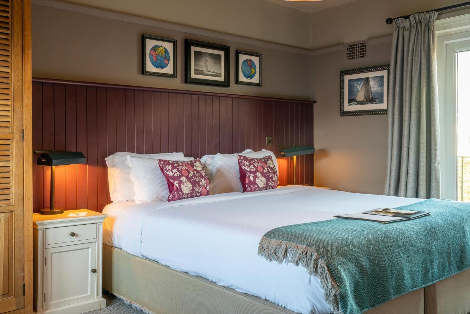 The Mayflower Lymington Ngoại thất bức ảnh