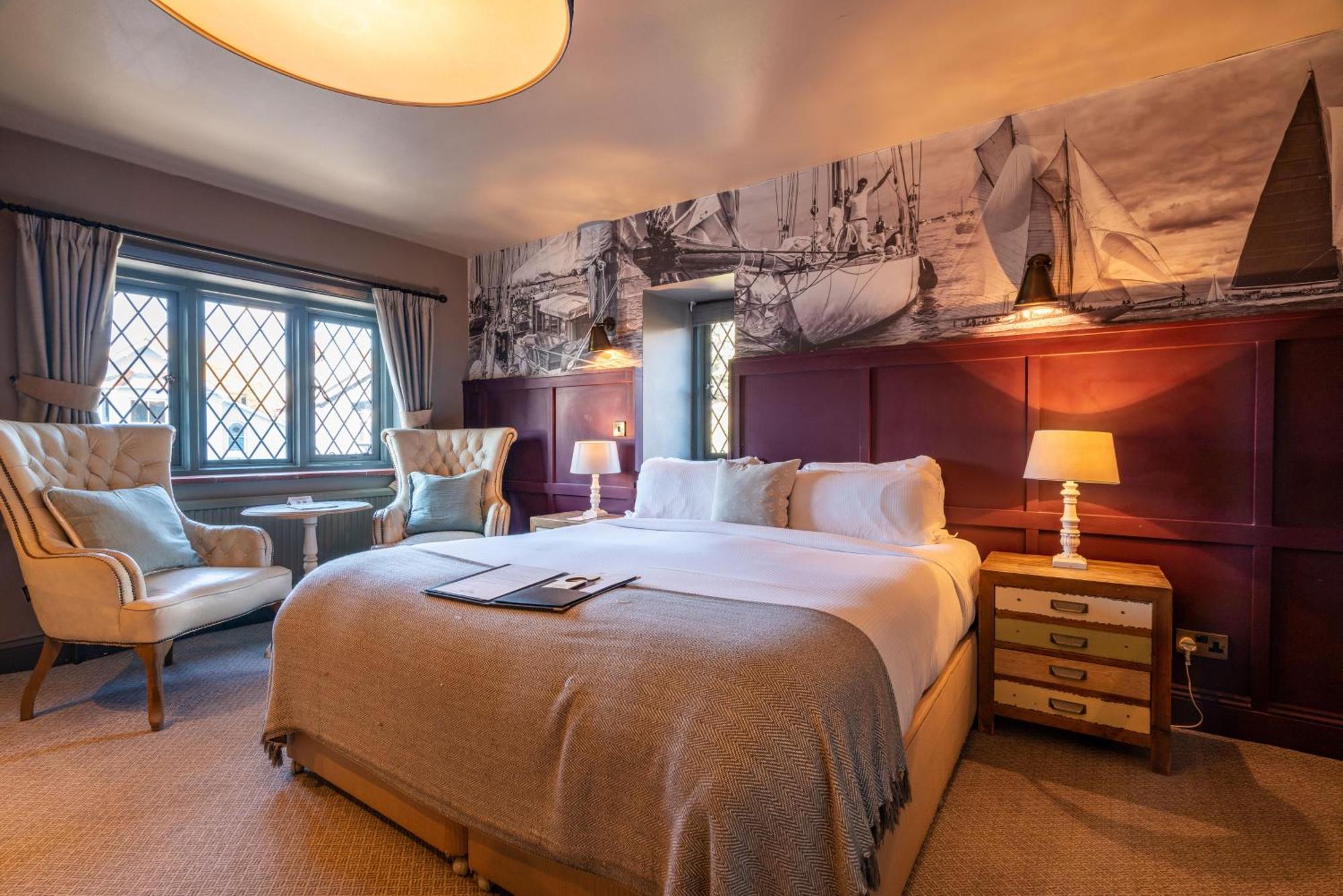 The Mayflower Lymington Ngoại thất bức ảnh