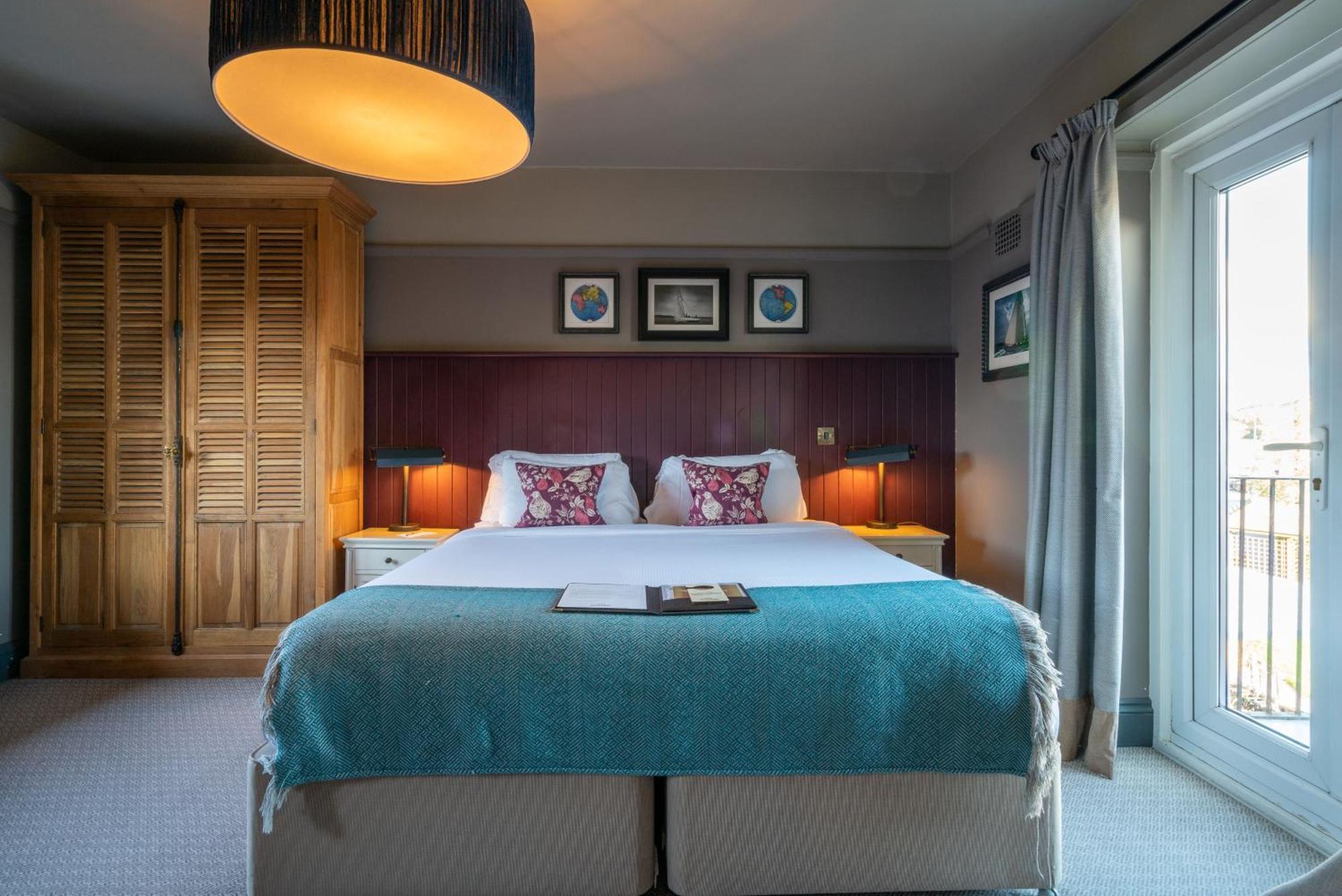 The Mayflower Lymington Ngoại thất bức ảnh