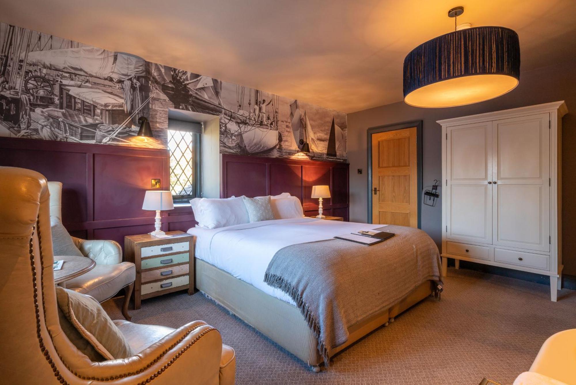 The Mayflower Lymington Ngoại thất bức ảnh
