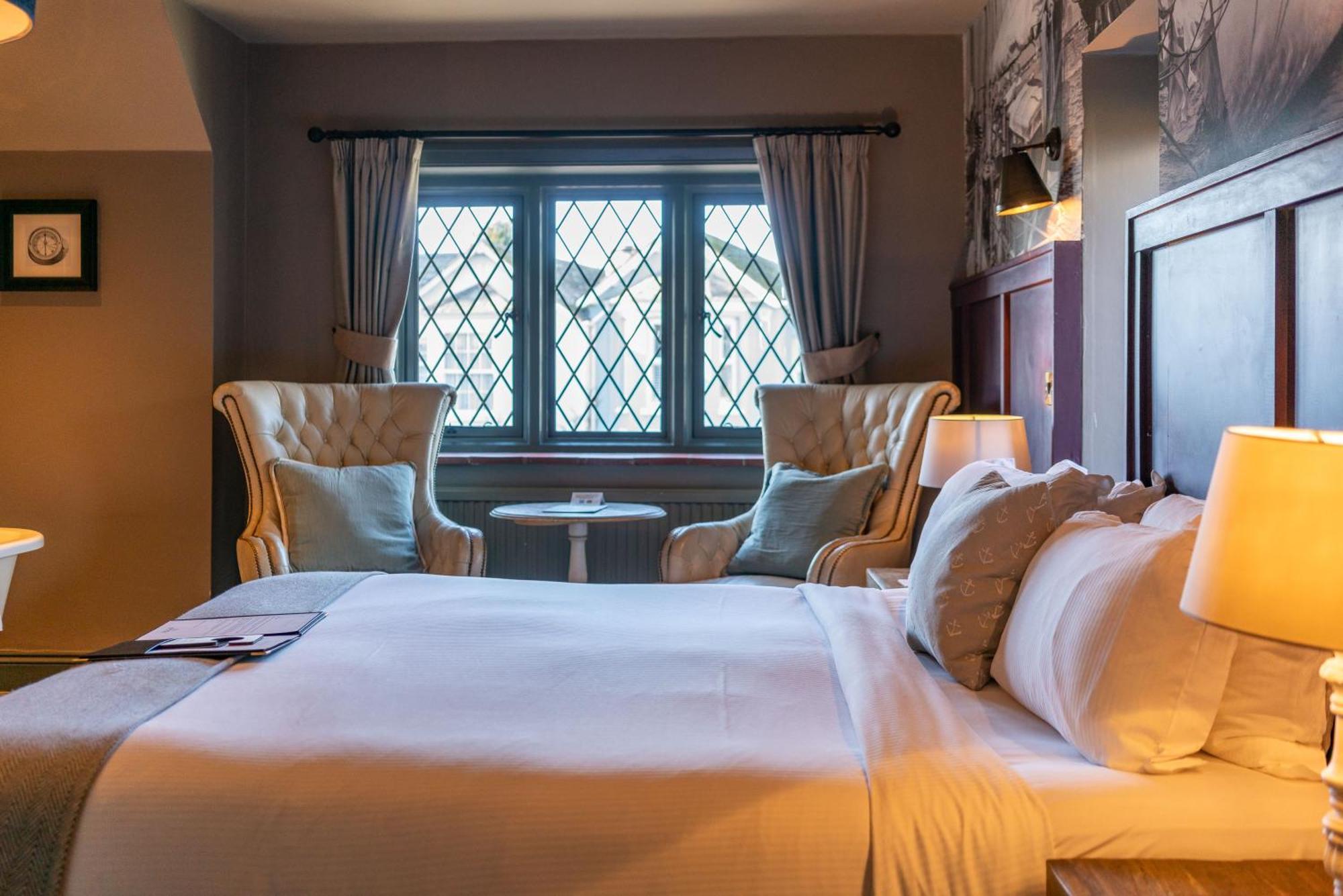 The Mayflower Lymington Ngoại thất bức ảnh